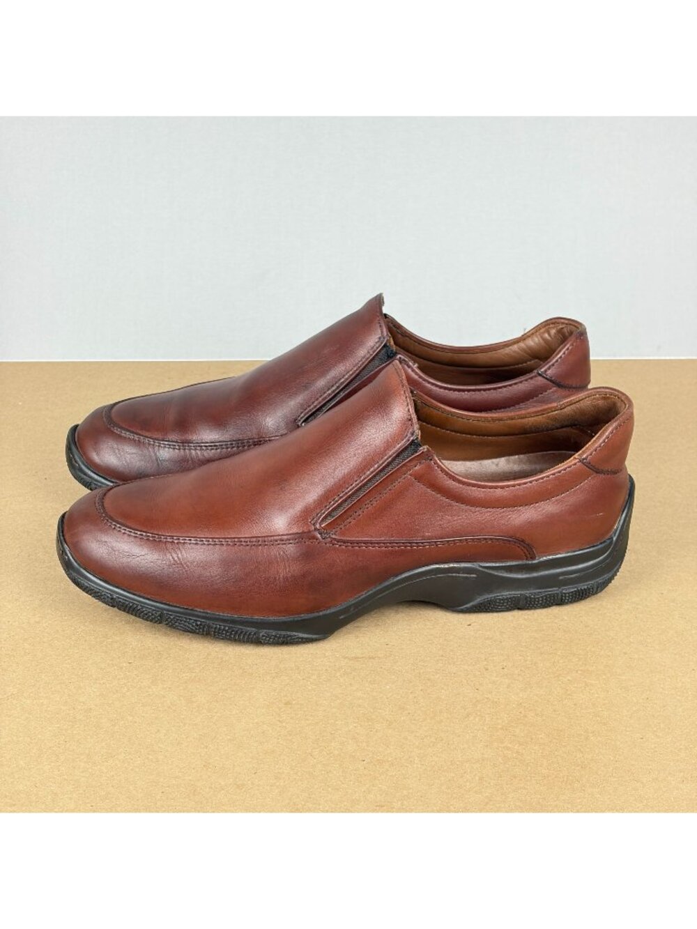 Allen Edmonds Weekender Slip On Leather Shoes Mens 9.5 Brown Casual Comfort